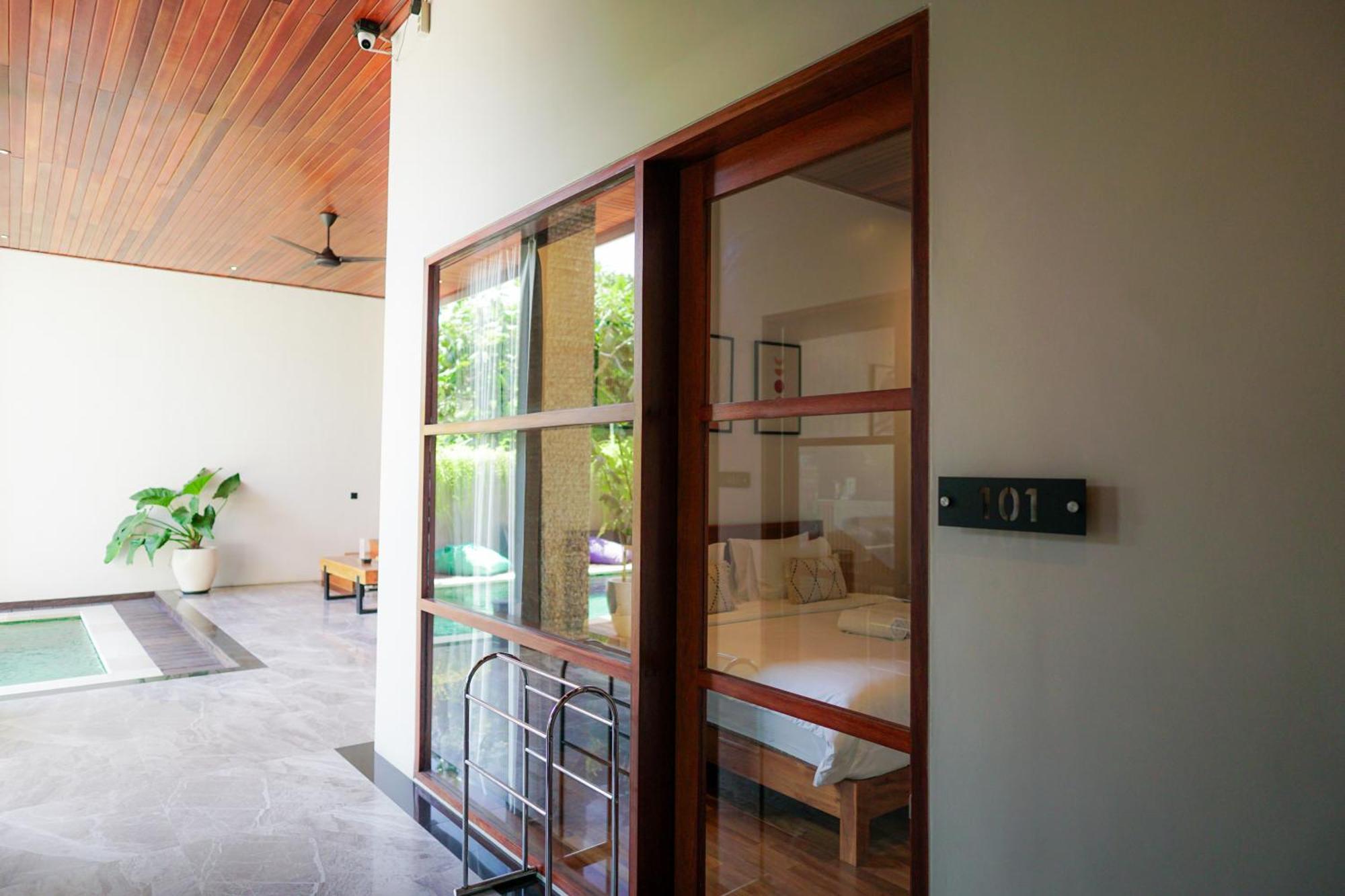 Tropical Beach House Bali Семиняк Екстериор снимка