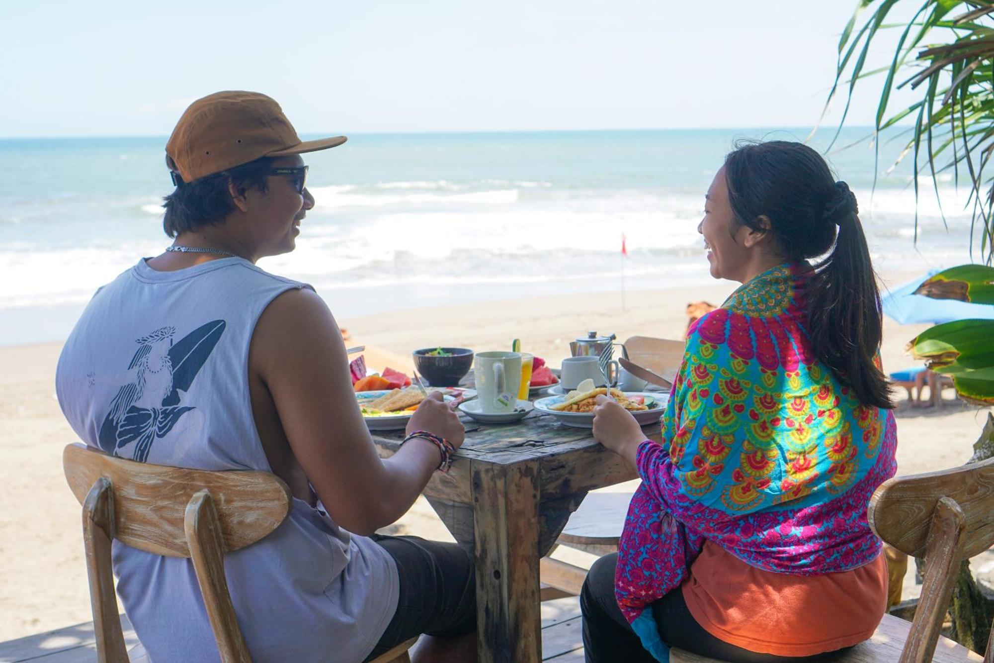 Tropical Beach House Bali Семиняк Екстериор снимка