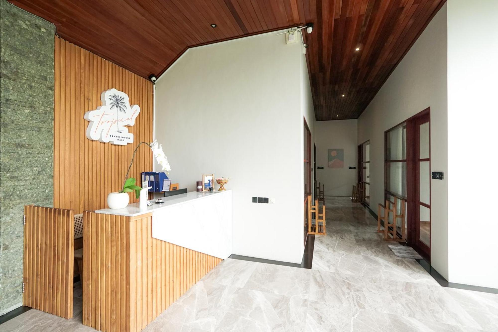 Tropical Beach House Bali Семиняк Екстериор снимка
