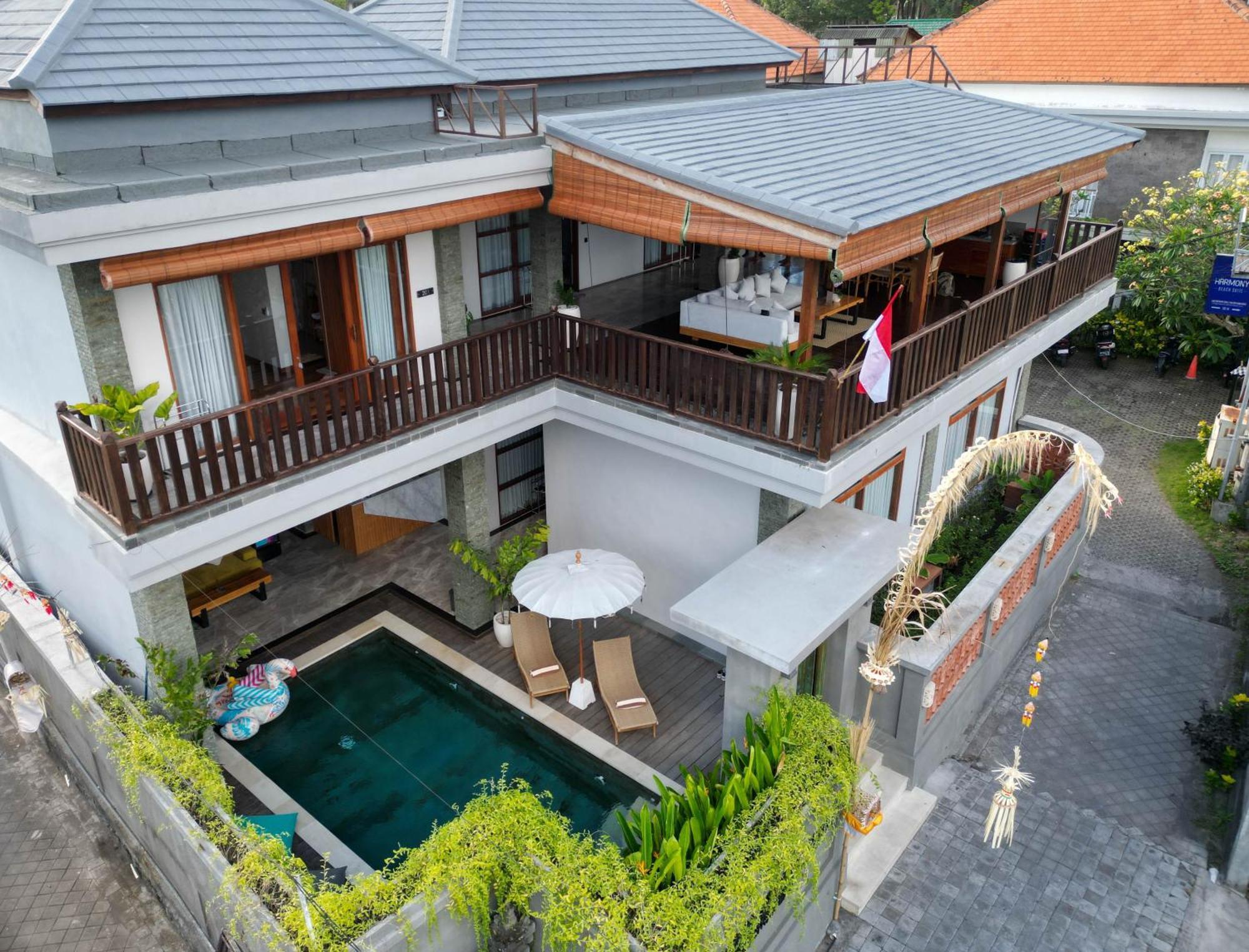 Tropical Beach House Bali Семиняк Екстериор снимка