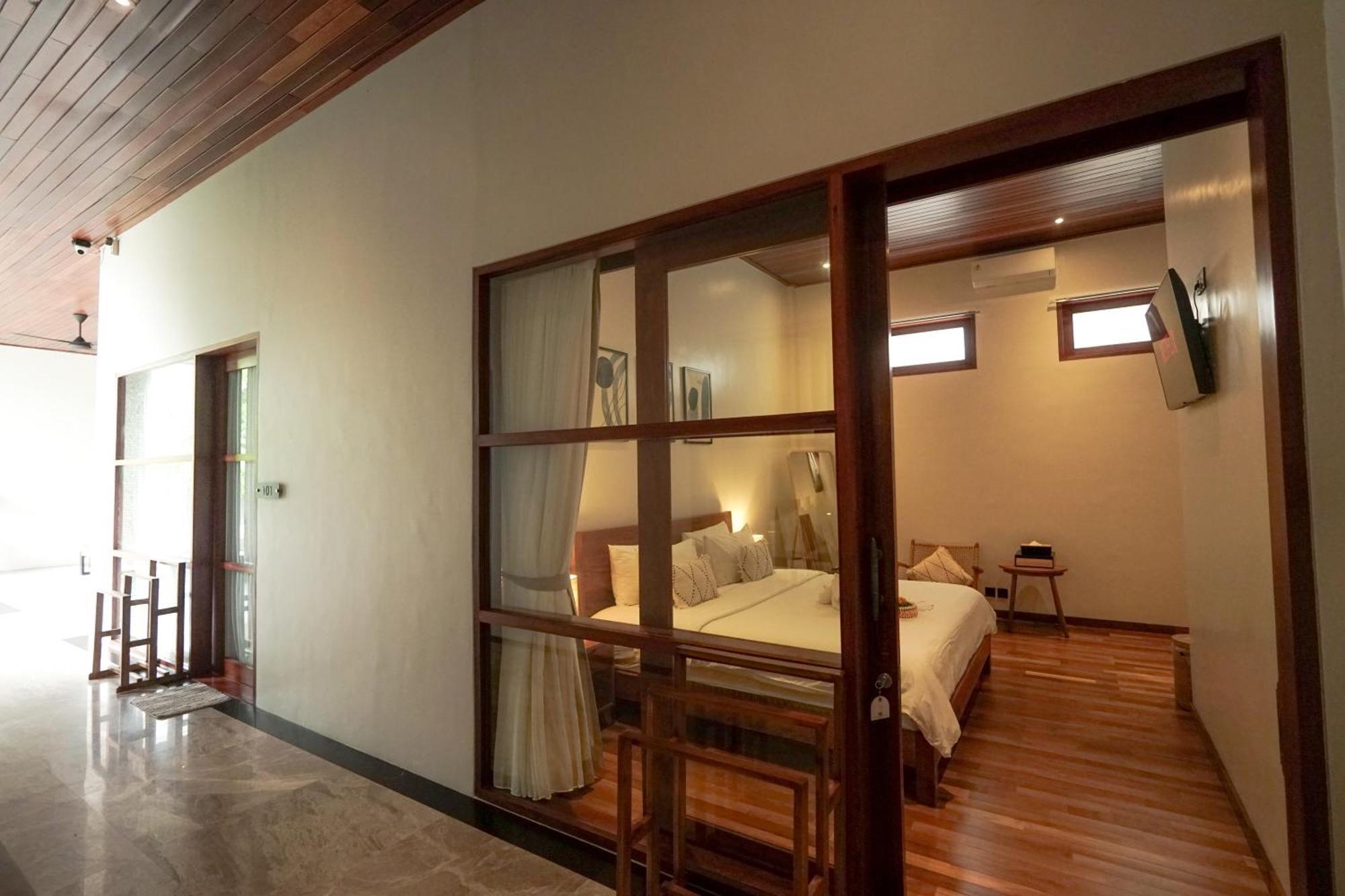 Tropical Beach House Bali Семиняк Стая снимка