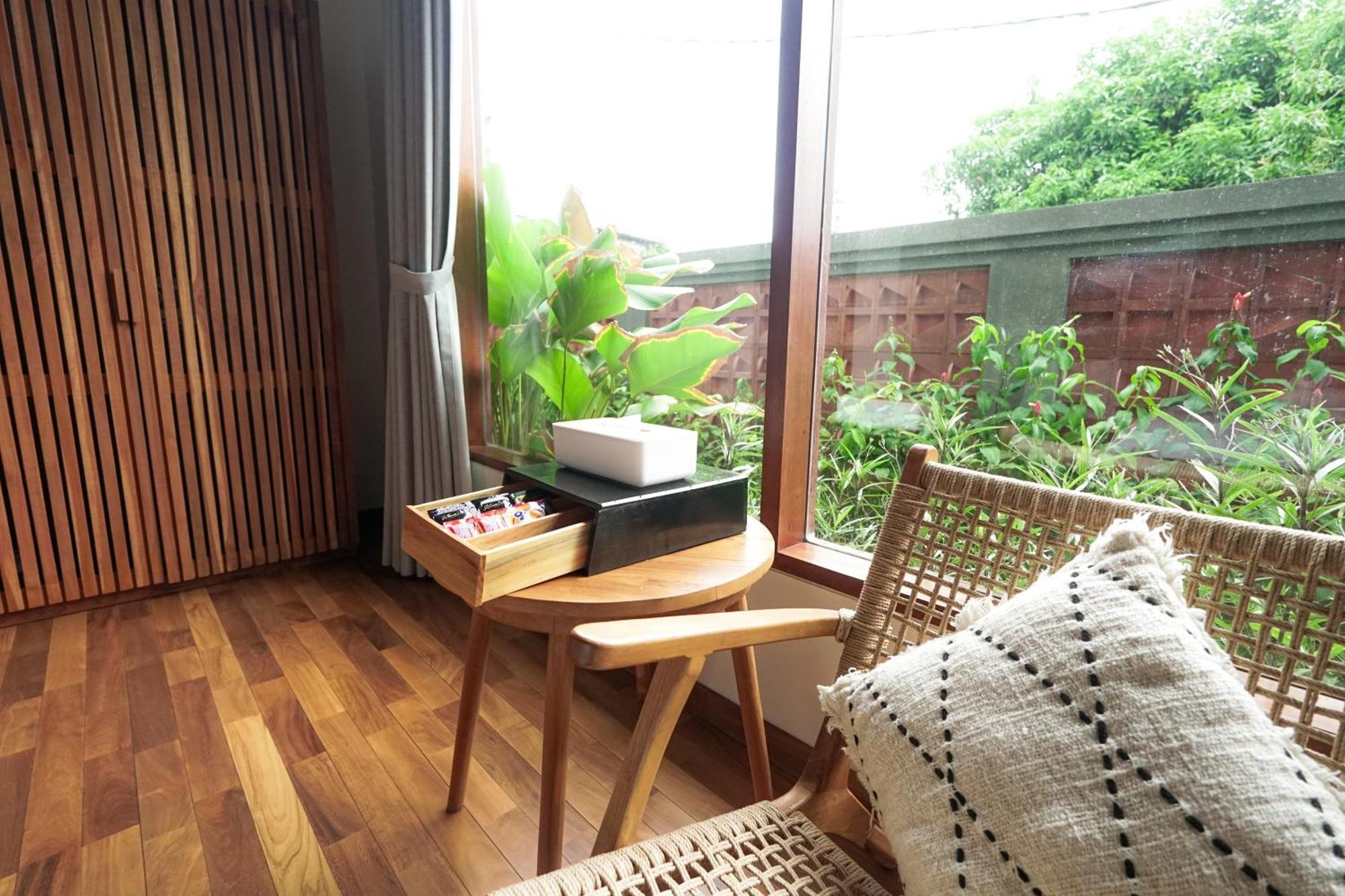 Tropical Beach House Bali Семиняк Стая снимка